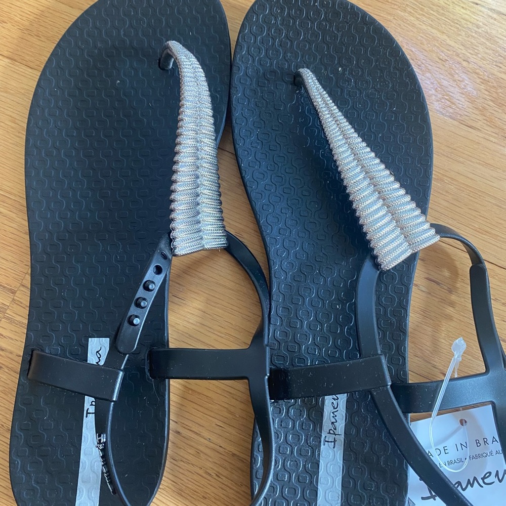 Impanema Black Sandal.  US size 8